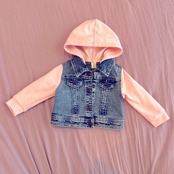 Tucker + Tate Other - NWOT Tucker + Tate 9 month denim jacket